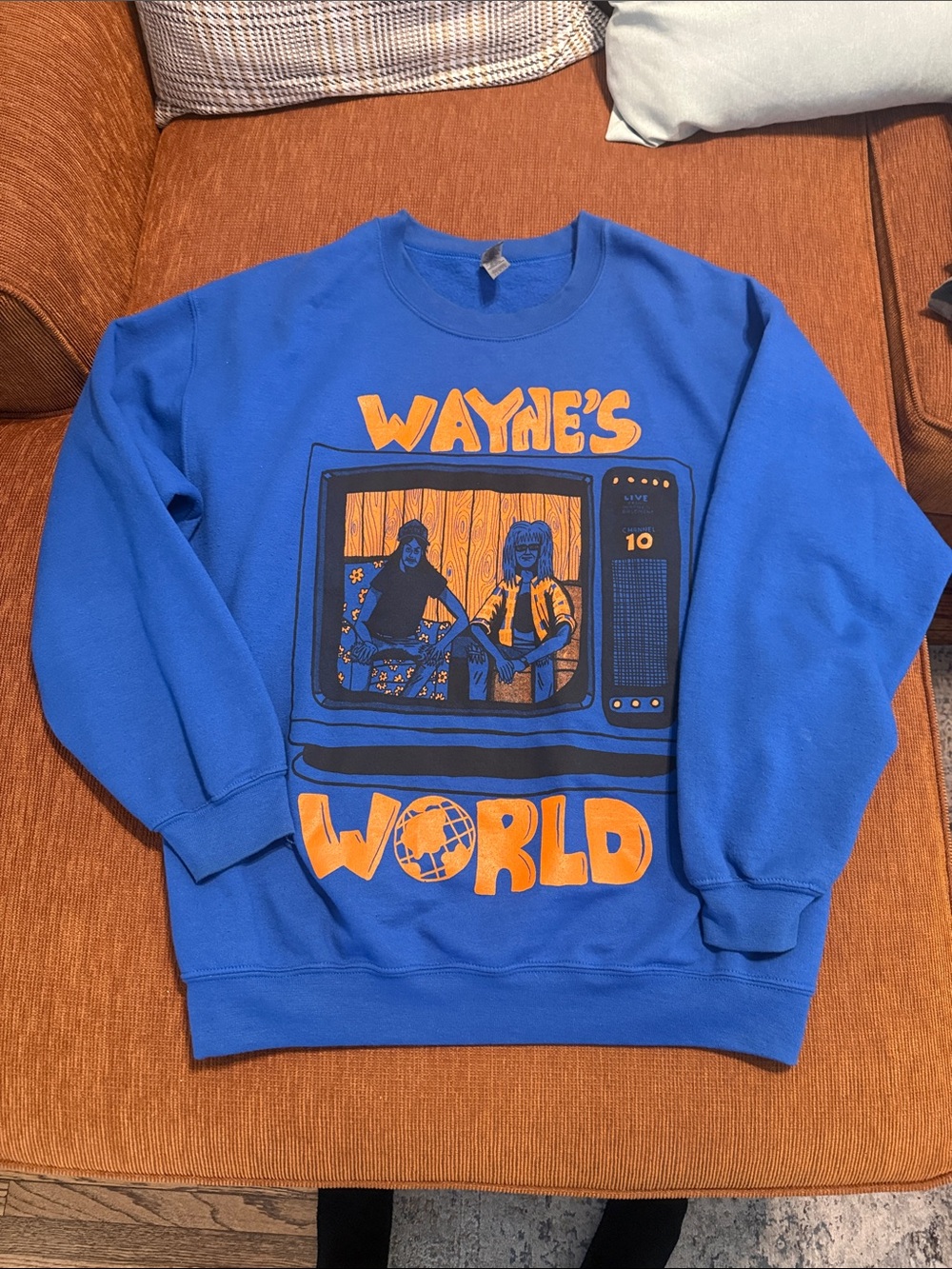 Cheatin Snakes 🐍Wayne's World Blue Graphic Crewneck Sweatshirt - RARE - Picture 1 of 5